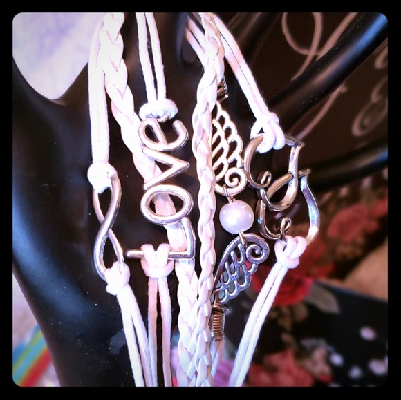 Ladies braided bracelets - Picture 1 of 1